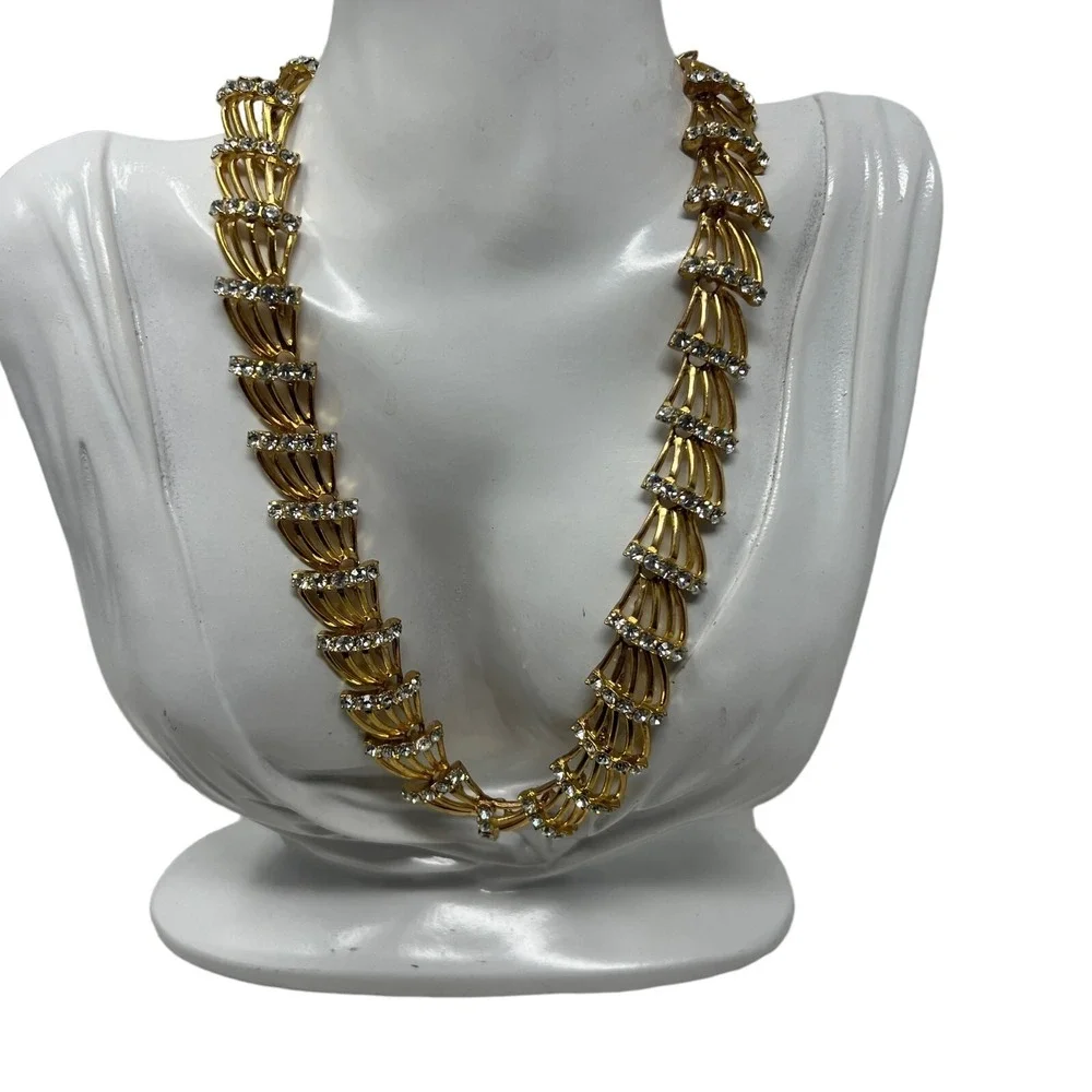 Vintage Necklace Earrings Statement Gold Tone Crystal Accents Demi Parure‎